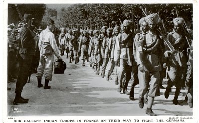 ドイツ軍との戦いに向かうフランスの勇敢なインド軍団 作： J. Beagles and Co. London
