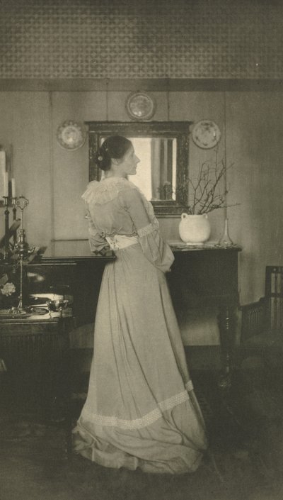 カメラワーク: C夫人のポートレート、1907年。 作： J. Craig Annan