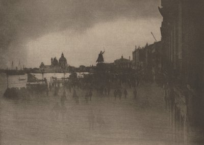 カメラワーク: The Riva Schiavoni, Venice 作： J. Craig Annan