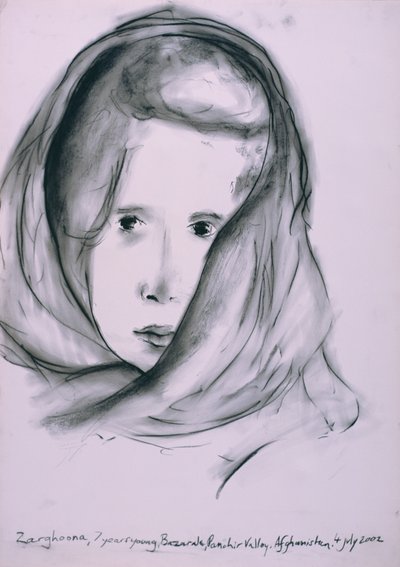Zarghoona、アフガニスタン、パンシル渓谷、2002年7月4日（木炭紙） 作： Jacob Sutton