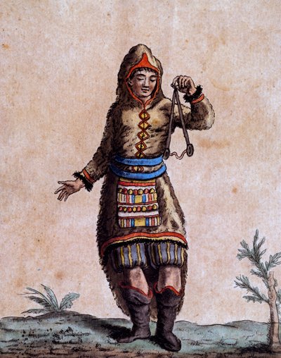 伝統的な衣装をまとったハドソン湾の女性。ジャック・グラッセ・ド・サン＝ソーヴル（1757-1810）の『航海の百科事典』に掲載されたラロックのカラー・エングレーヴィング。 作： Jacques Grasset de Saint Sauveur
