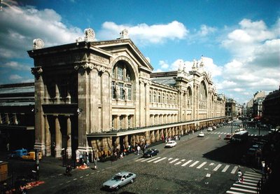 1861年から63年にかけて建てられた北駅の外観 作： Jacques Ignace Hittorff