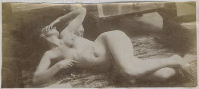 ジャック・ド・ラランのスタジオで、トラの皮の上に横たわる女性の裸体モデルの習作 作： Jacques Lalaing (attributed to)