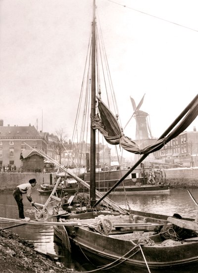 運河ボート、ロッテルダム、1898年。 作： James Batkin
