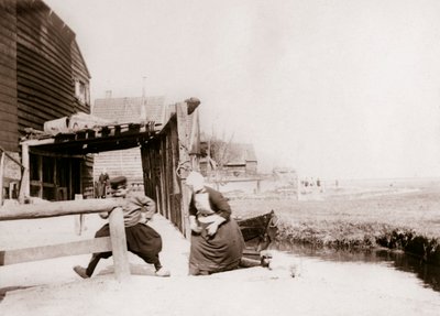 遊ぶ子供たち、オランダ、マルケン島、1898 作： James Batkin