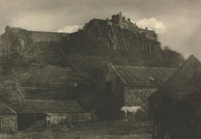 カメラワーク：スターリング城、1907年。 作： James Craig Annan