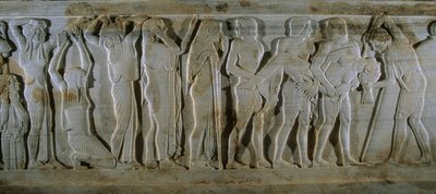 紀元前6世紀にトルコから出土した石棺には、トロイアの場面が描かれている。ここにはアキ... 作： James L Stanfield