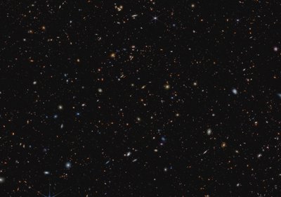 JWST 先進銀河系外探査（NIRCam画像） 作： James Webb Space Telescope (NASA)