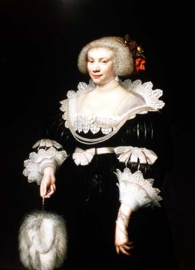 襟とカフスがレースの黒いドレスを着た女性の肖像 作： Jan Anthonisz. van Ravesteyn