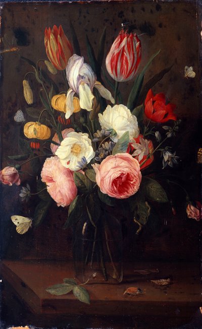 ガラスの花瓶のバラ、チューリップ、その他の花、昆虫のいるテーブル 作： Jan van Kessel