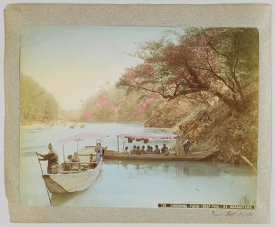 嵐山の「ちぼりの淵」（手彩色のモノクロ写真 作： Japanese Photographer