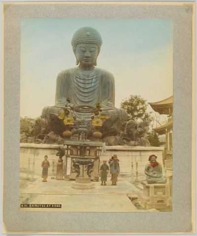 神戸の大仏（手彩色のモノクロ写真 作： Japanese Photographer