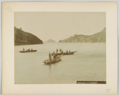 日本・長崎の入り口（手彩色のモノクロ写真 作： Japanese Photographer