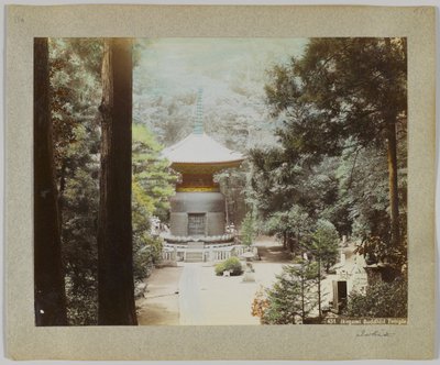 東京・池上仏壇（手彩色のモノクロ写真 作： Japanese Photographer