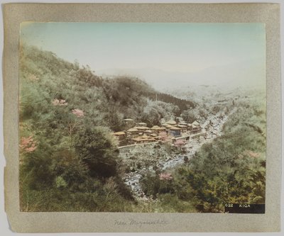 神奈川県宮ノ下付近の気賀山（手彩色のモノクロ写真 作： Japanese Photographer