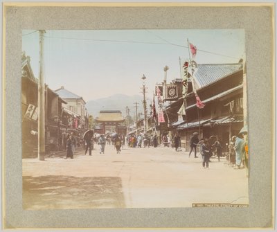 神戸・劇場通り（手彩色のモノクロ写真 作： Japanese Photographer