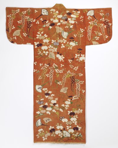 着物（振袖）、18世紀後半（ダマスクシルク、シルク、メタリック糸） 作： Japanese School