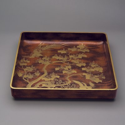 着物皿（漆木材） 作： Japanese School
