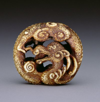 水竜を描いた根付c.1870-80（鹿の角） 作： Japanese School