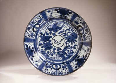 江戸時代の皿 作： Japanese School