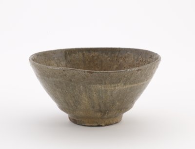 Shodai ware tea bowl in Irabo style, Tea bowl (chawan) 作： Japanese School