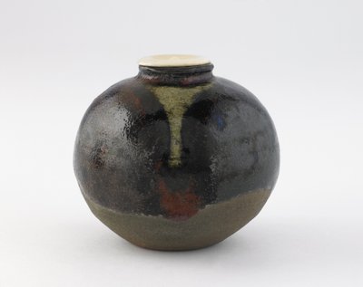Tea caddy, bunrin type, Kyoto, Kyoto-fu, Edo period (ceramic) 作： Japanese School