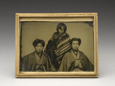無題、c。 1875年（オリジナルのキリ材ケースのアンブロタイプ） 作： Japanese School