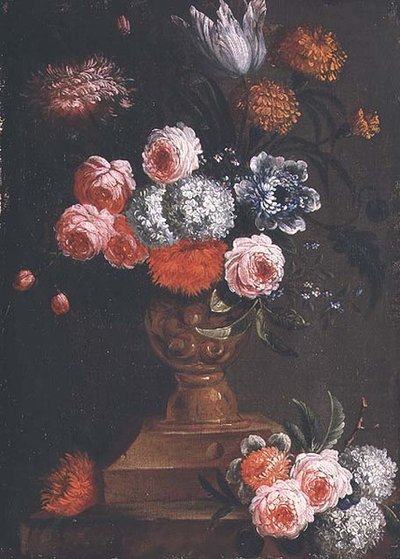チューリップ、マリーゴールド、ビバーナム、フォーゲットメノット、バラなどの花を壷に入れて 作： Jean Baptiste (attr. to) Bosschaert