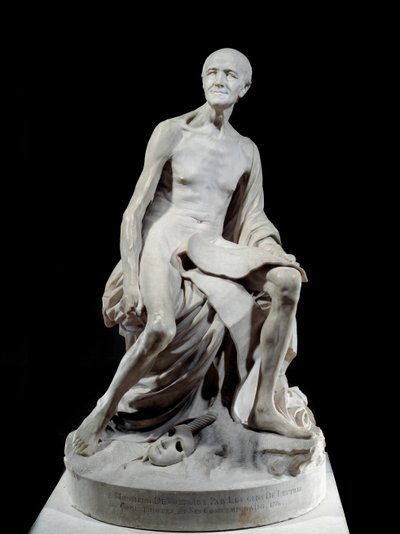 Francois-Marie Arouet dit Voltaire nu (1694-1778) Marble sculpture by Jean-Baptiste Pigalle (1714-1785) 1776 Sun.1,5 m パリ、ルーヴル美術館（Musee du Louvre 作： Jean Baptiste Pigalle
