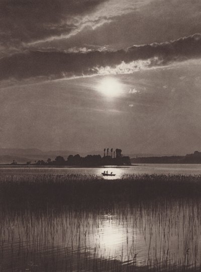 スイス: チューリッヒ湖、夕方 (b/w 写真) 作： Jean Gaberell