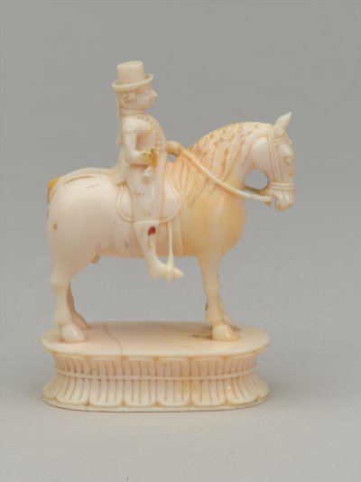 白い騎士、チェスの駒、インド、1820年頃 作： Jean Jacques Champin