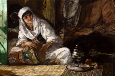 モロッコのハレムの内部（詳細）：デルブーカを演奏する女性 作： Jean Joseph Benjamin Constant