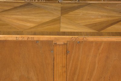 キャビネット、1925年頃（木） 作： Jean Michel Frank