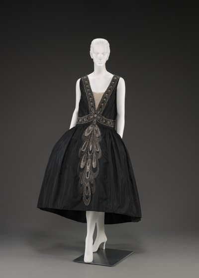 イブニングドレス（Robe De Style）（ミクストメディア） 作： Jeanne Lanvin