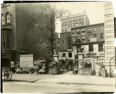 ブロードウェイと5番街の間の28丁目、1905-18年頃（ゼラチンシルバー写真 作： Jessie Tarbox Beals