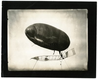 飛行船 "カリフォルニア・アロー" 作： Jessie Tarbox Beals