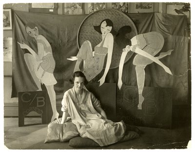 アメリカ、ニューヨーク、グリニッジ・ビレッジ、1916年から20年頃までのリンの店での写真（ゼラチンシルバー写真 作： Jessie Tarbox Beals