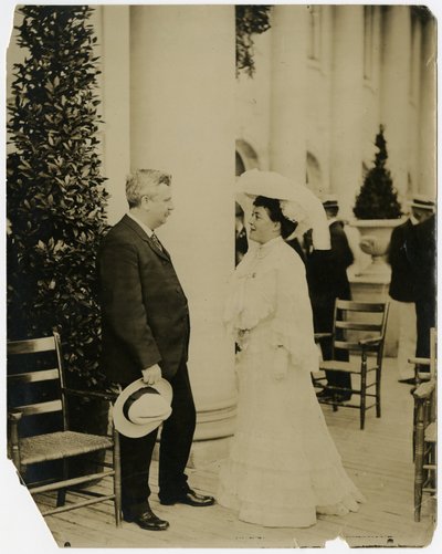 ノーマン・マック夫人、オデール知事、1903年のセントルイス博覧会 作： Jessie Tarbox Beals
