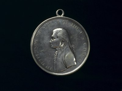 トーマス・ジェファーソン インディアンピースメダル 1801年頃（銀製 作： Johann Mathias Reich
