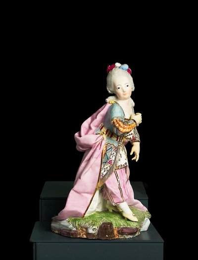 Hochst Manufactory、c.1770（ハードペースト磁器） 作： Johann Peter Melchior