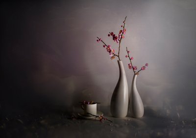 春の花の静物画 作： John-Mei Zhong