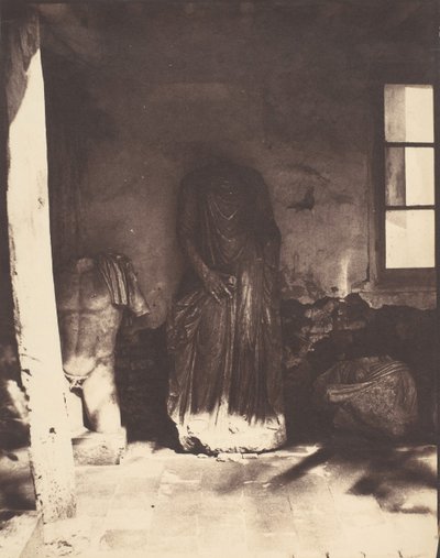 1853-54年にアルジェリアのシェルシェルにある博物館に保管されていたアンティーク。 作： John Beasley Greene
