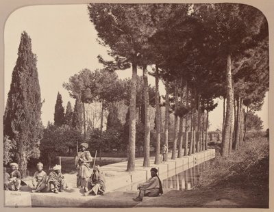 1878年、ジャララバードのバブールの庭園にアフガニスタンの部族が休憩 作： John Burke