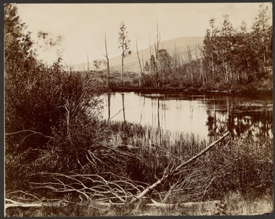 モレーン湖、アクエリアス高原 作： John K. Hillers