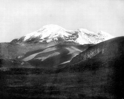 チンボラソ山、エクアドル、1893年。 作： John L. Stoddard