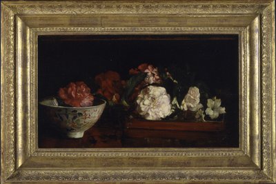 マホガニーテーブルに置かれた和風トレイの花（油彩・パネル 作： John La Farge or Lafarge