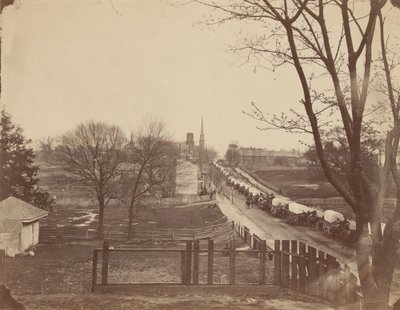 1865 年 4 月、バージニア州ピーターズバーグに進入する軍用貨車の列車。 作： John Reekie
