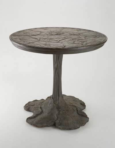 Lotus Table、c.1905（Jin-di-Sugi仕上げのヒノキの木） 作： John Scott Bradstreet