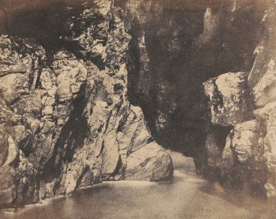 池のほとり、ダンケルドのゴロゴロ橋、c.1853年（写真） 作： ジョン・ウィリアム・ダジョン