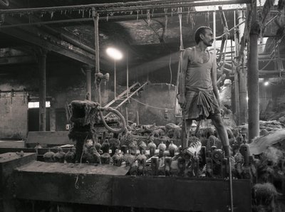 ジュート工場、コルカタ、インド、2017年（写真） 作： Jon Nicholson